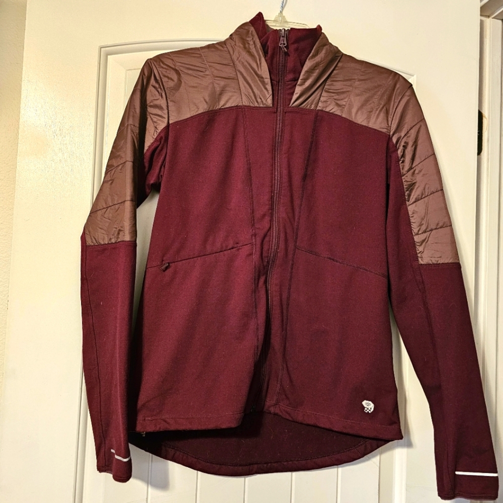 Mountain Hardware burgundy zip